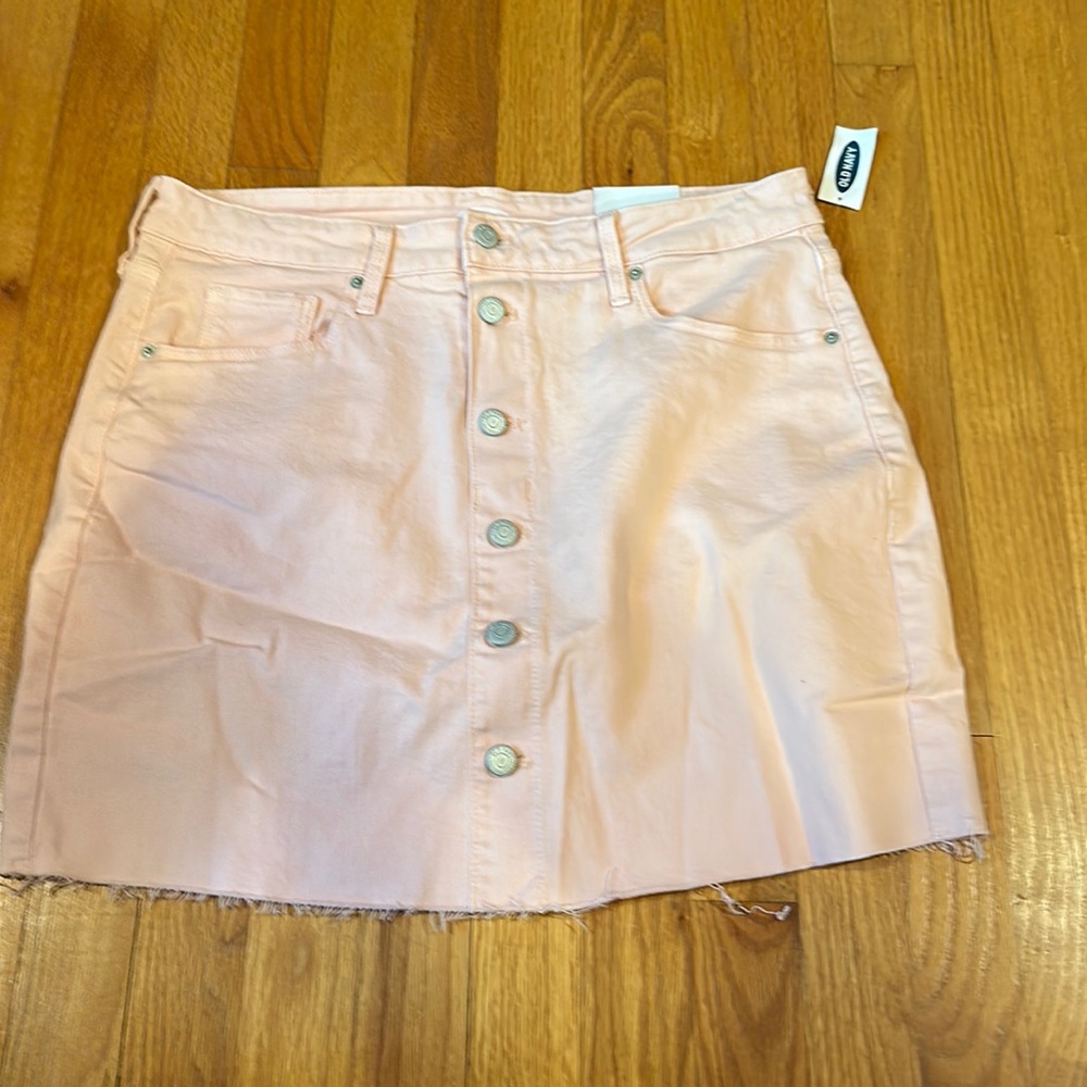 Women’s Old Navy button front jean skirt